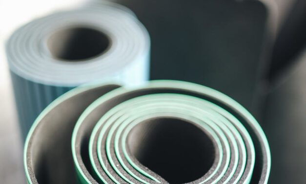 Jóga a spinální cvičení s fyzioterapeutem Jiřím Čumpelíkem